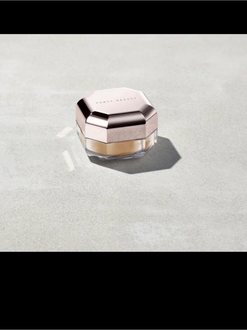 Fenty Beauty PRO FILT'R INSTANT RETOUCH SETTING POWDER in BANANA
